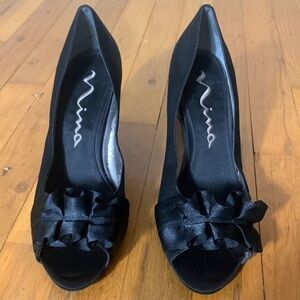 NINA black satin peep toe heels size 10